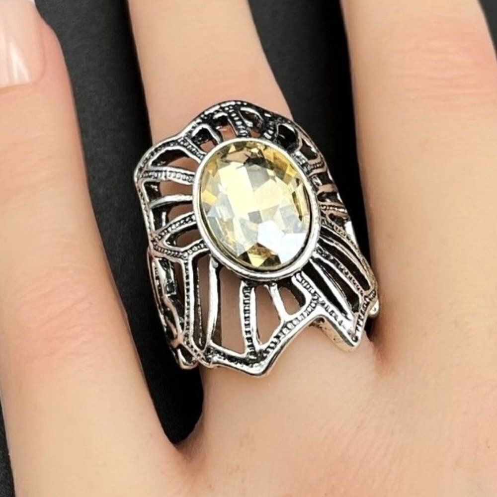 925 Sterling Silver with Champagne Topaz Crystal Freeform Filigree Ring Size 8